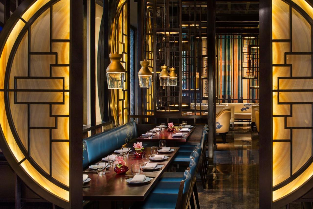 Hotel The St. Regis Ad Dawhah Esterno foto Interior of the restaurant