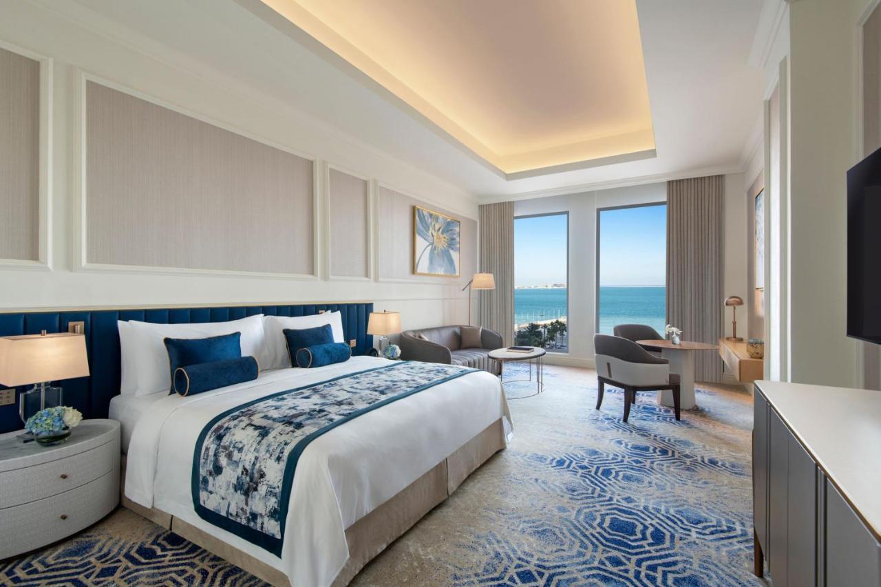 Hotel The St. Regis Ad Dawhah Esterno foto Deluxe Room