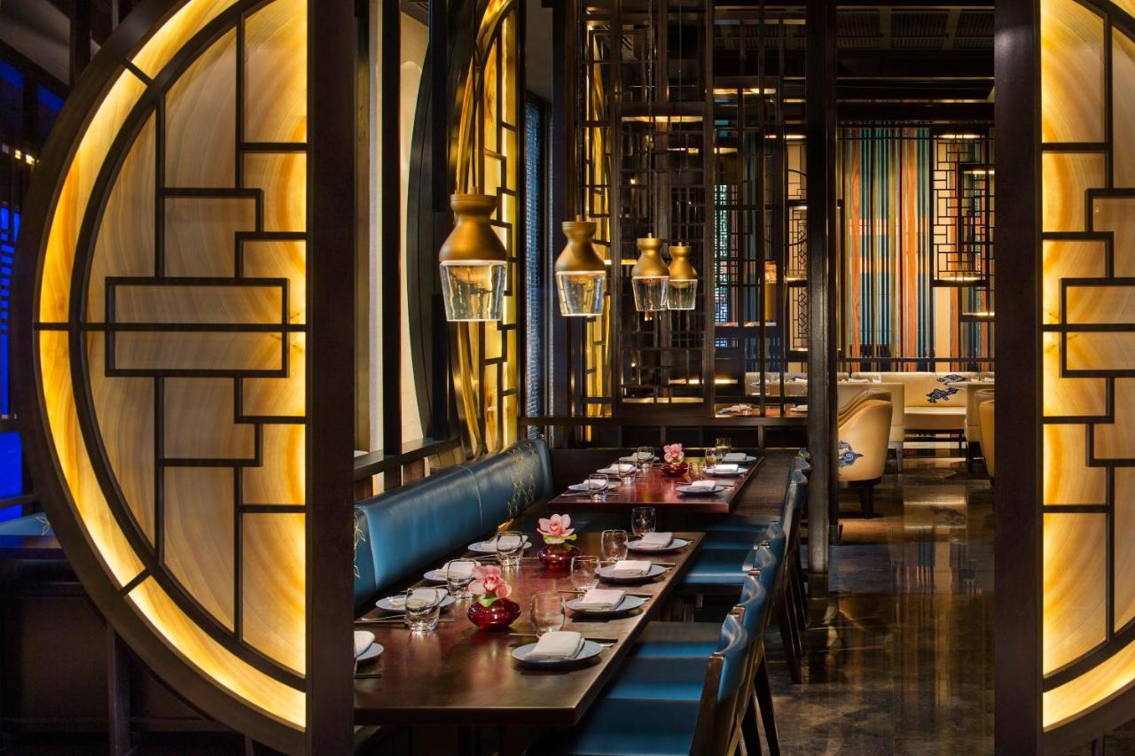 Hotel The St. Regis Ad Dawhah Esterno foto Interior of the restaurant